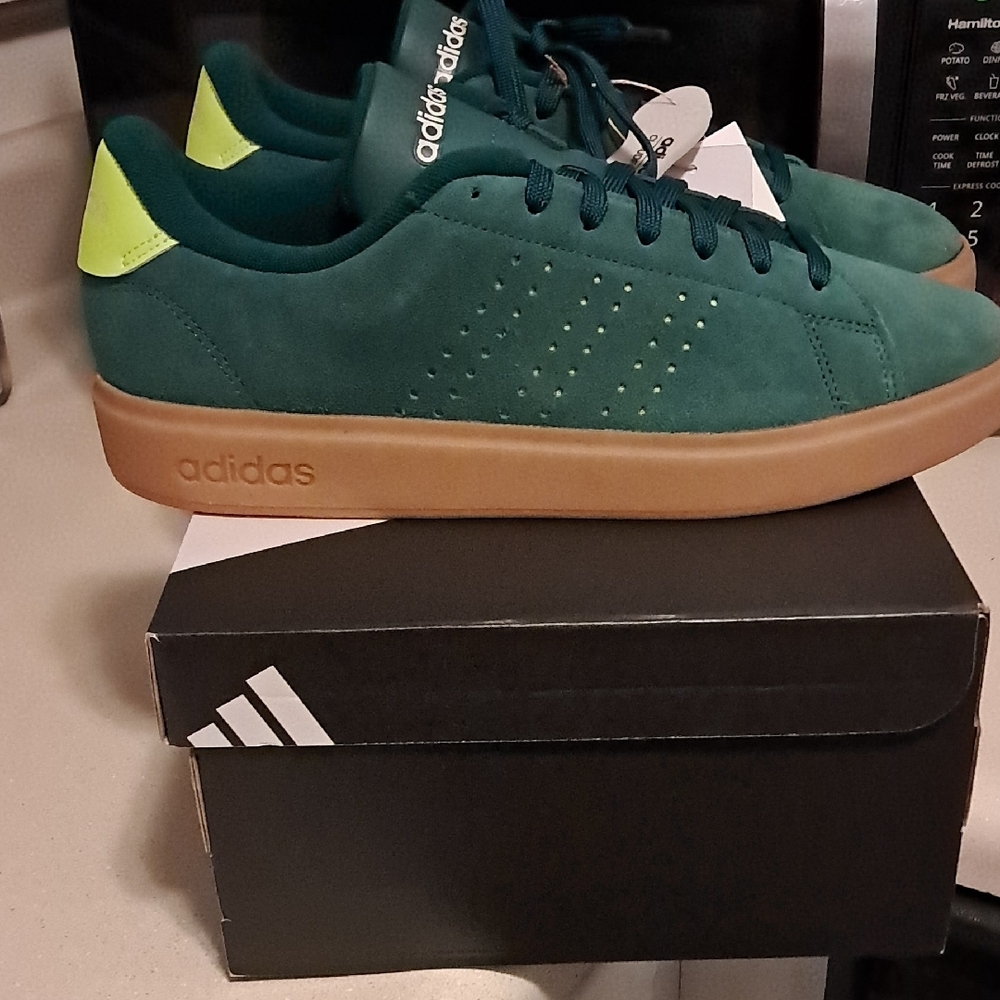 New Adidas Men's Advantage 2.0 In Collegiate Lemon Green, Suede - Picture 2 of 7